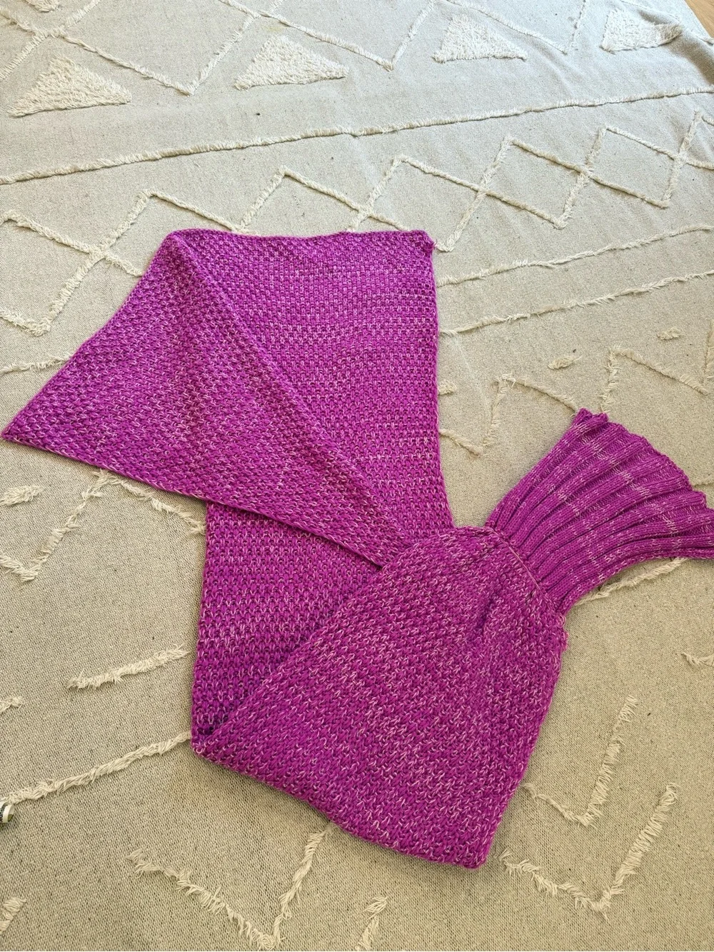 Kids Purple Mermaid Tail Blanket - Cozy Knit